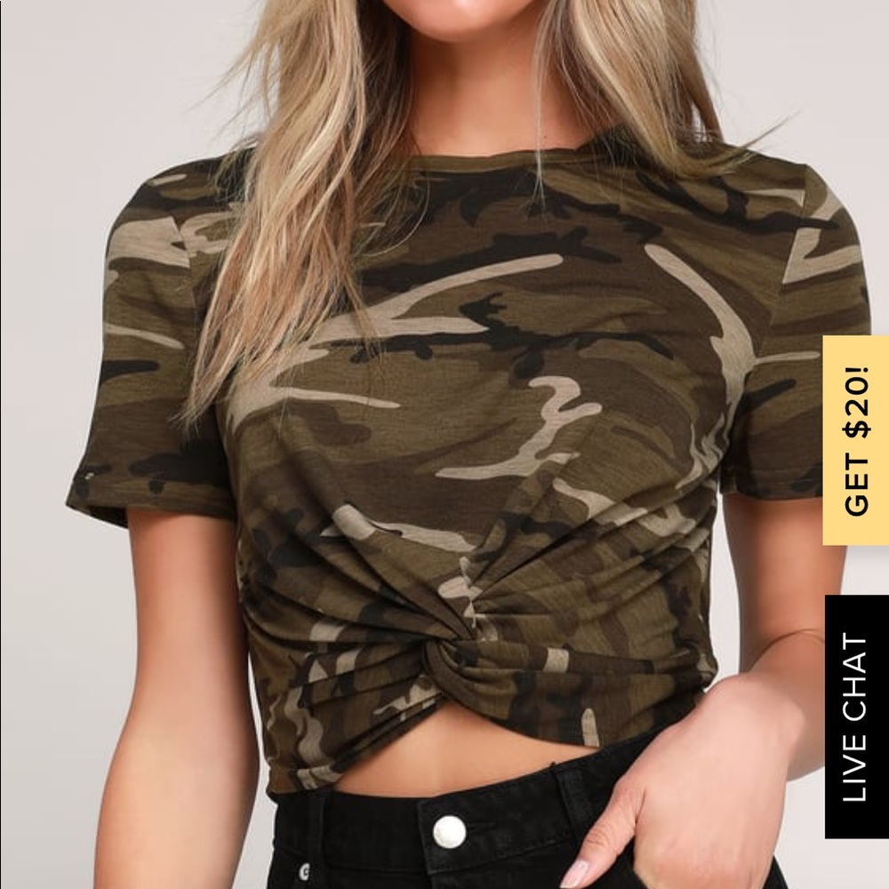 Green Camo Print Twist Front Cropped Tee